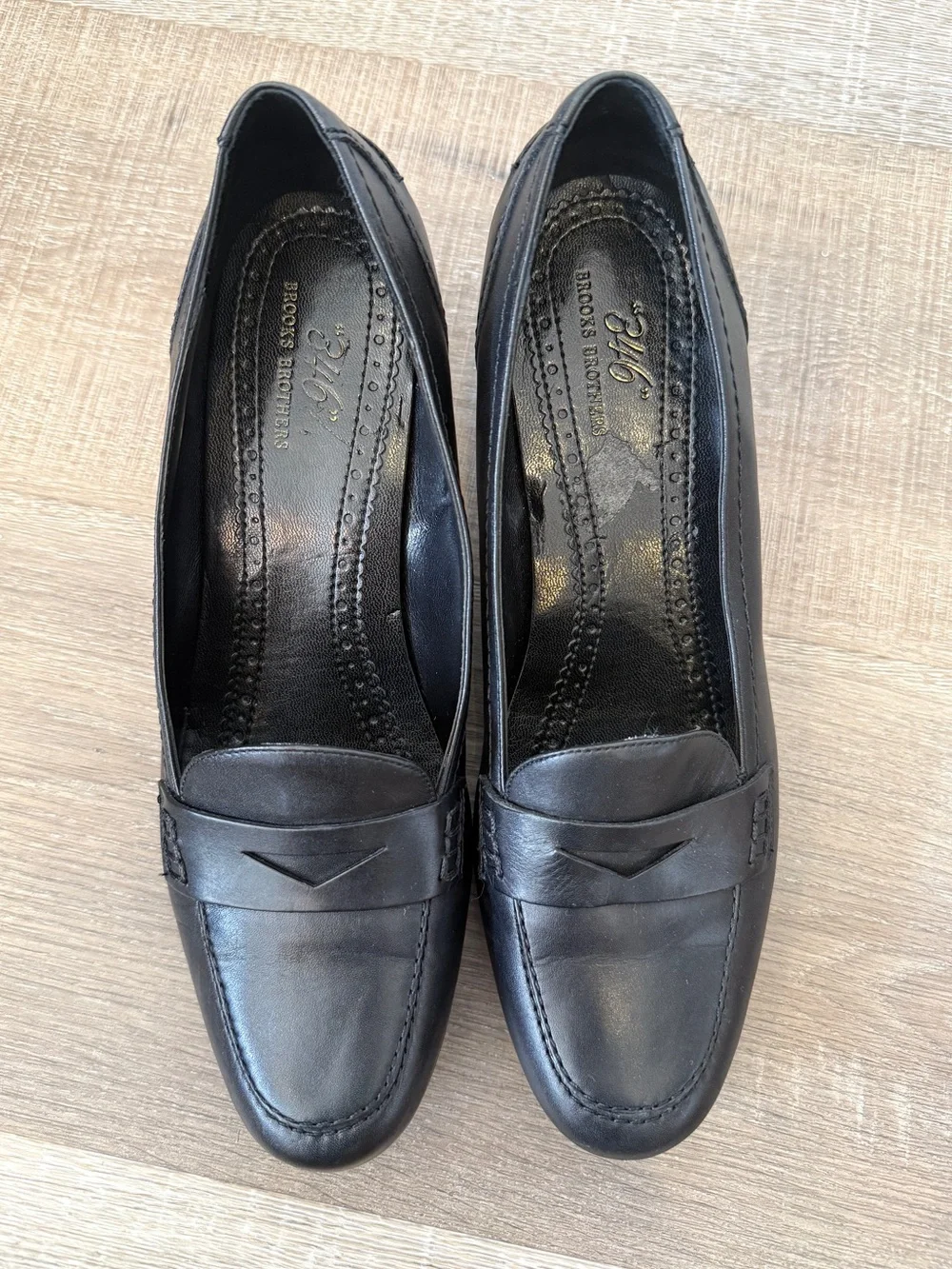 Brooks Brothers 346 Size 8 Black Leather Penny Loafer Block Heels